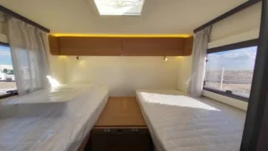 Autocaravana Rimor Sailer 95 plus – camas gemelas