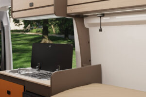 Interior de la Rimor Horus 54